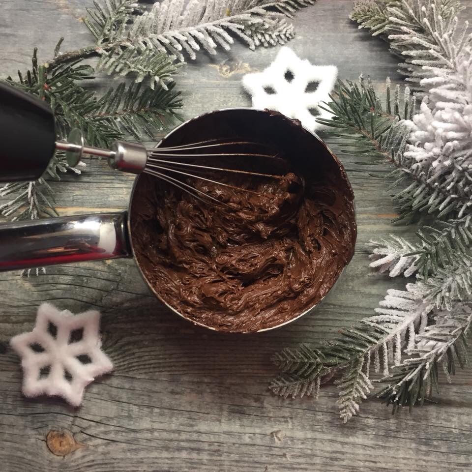 Tronchetto Di Natale 5 Uova.Tronchetto Di Natale Con Crema Al Cioccolato La Cucina Di Eli